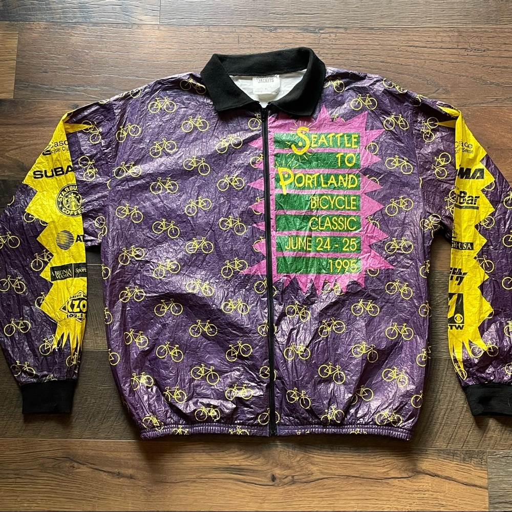Amazing vintage AOP jacket, dated 1995. Size XL